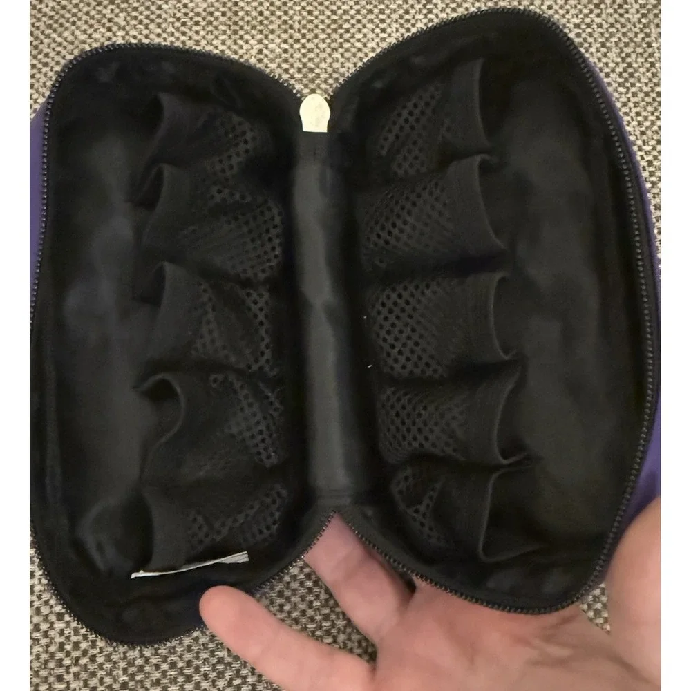 Purple Essential Oil Carrying Case Organizer Pouch - Holds 10 Bottles (5m, 15ml)